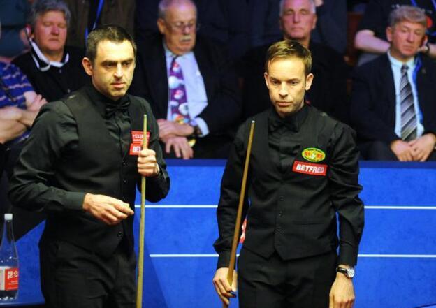 年龄层的 年龄层的