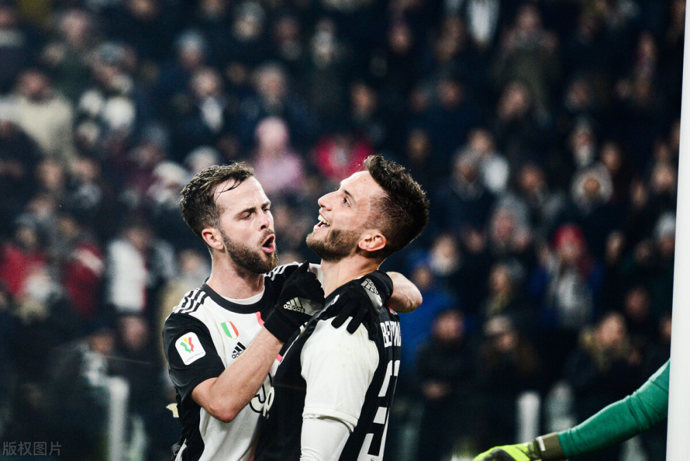 他们凭借天 他们凭借天